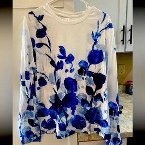 Women’s floral top